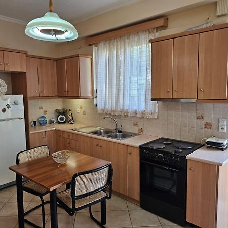 Ferienwohnung Eva'S Poros  Exterior foto