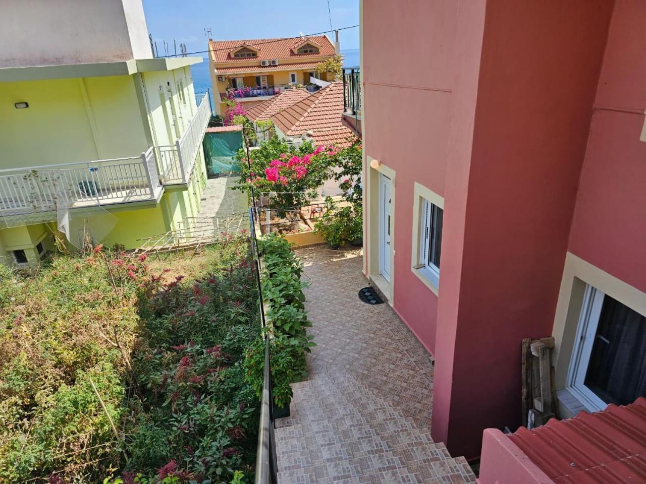 Ferienwohnung Eva'S Poros  Exterior foto